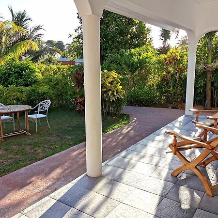 Chez Marva Grande Villa Coco 3 A 12 Personnes La Digue Luaran gambar