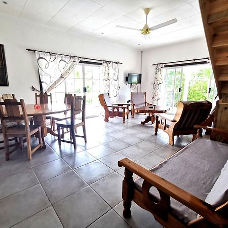 Chez Marva Grande Villa Coco 3 A 12 Personnes La Digue Luaran gambar