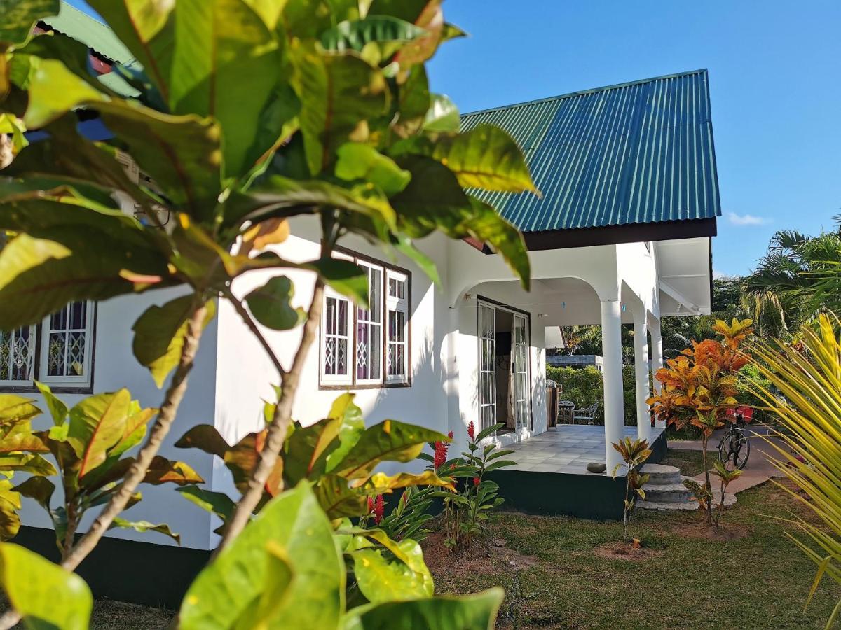 Chez Marva Grande Villa Coco 3 A 12 Personnes La Digue Luaran gambar