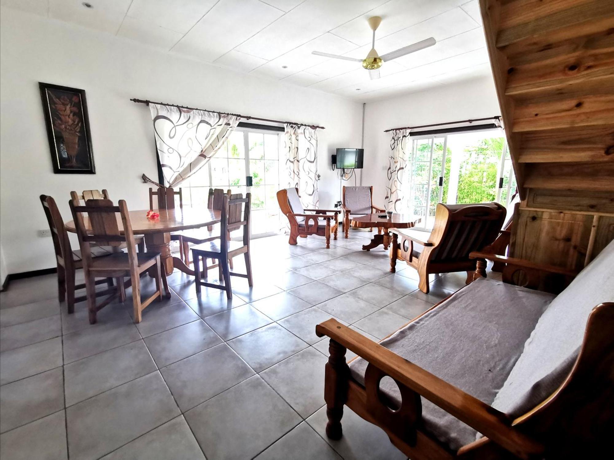 Chez Marva Grande Villa Coco 3 A 12 Personnes La Digue Luaran gambar