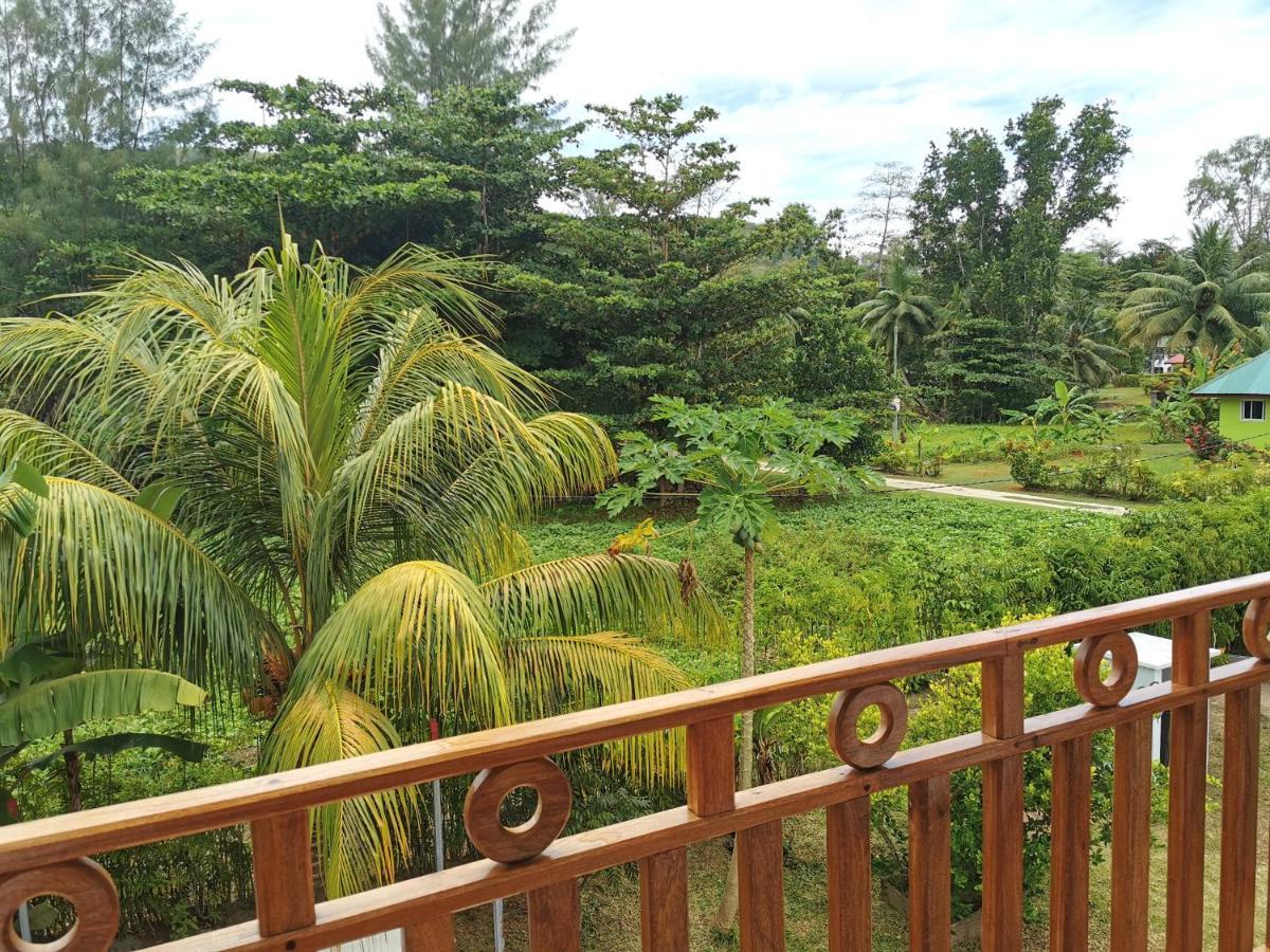 Chez Marva Grande Villa Coco 3 A 12 Personnes La Digue Luaran gambar