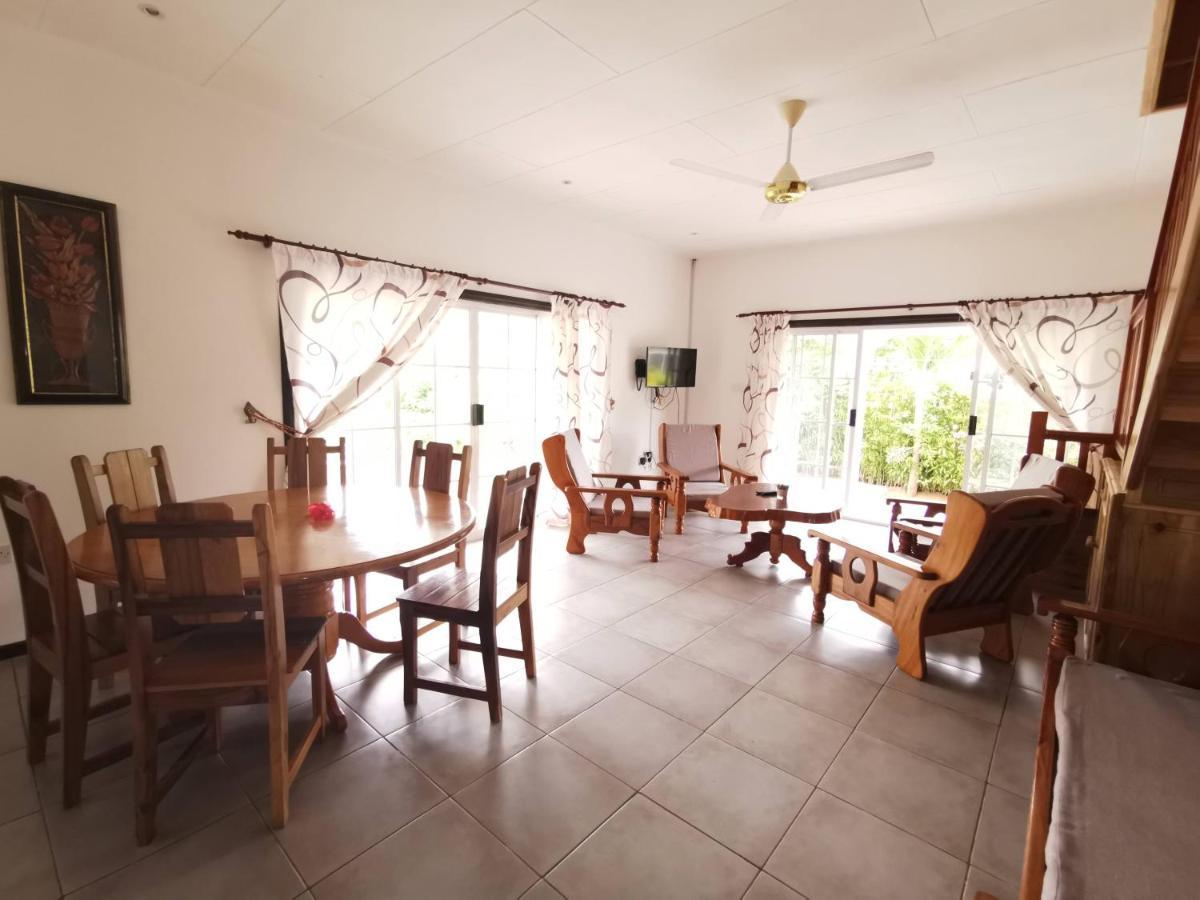 Chez Marva Grande Villa Coco 3 A 12 Personnes La Digue Luaran gambar